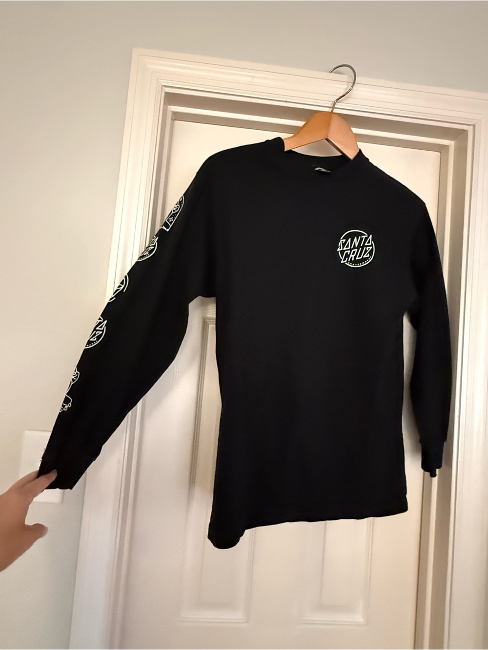 Santa Cruz Skateboards Black Long Sleeve Crew